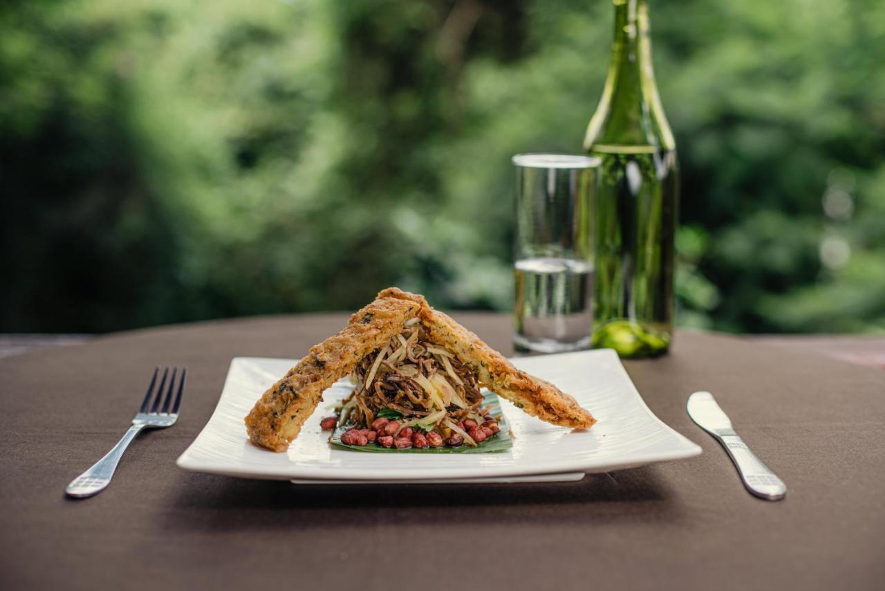Heaven Restaurant & Boutique Hotel 키갈리 외부 사진