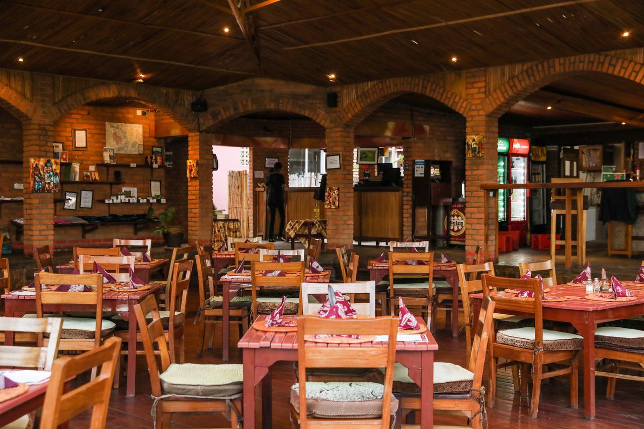 Heaven Restaurant & Boutique Hotel 키갈리 외부 사진